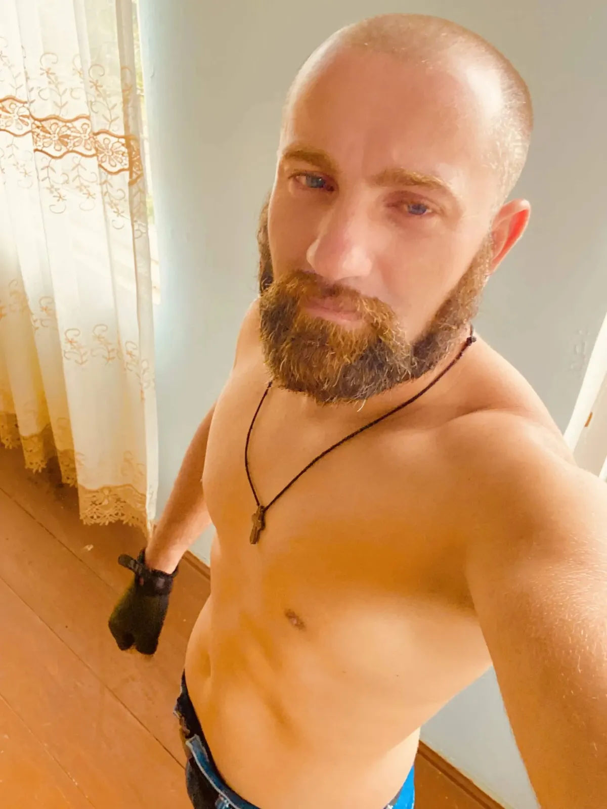 gay1995